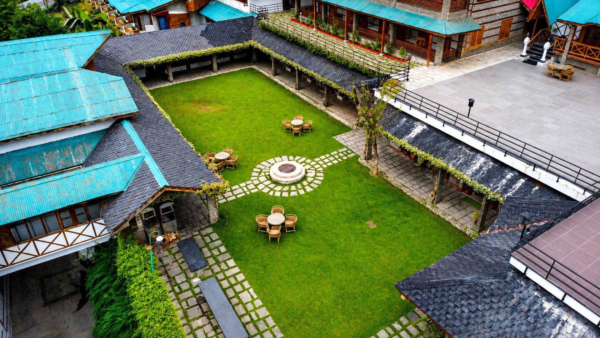 Manu Allaya Resort Spa